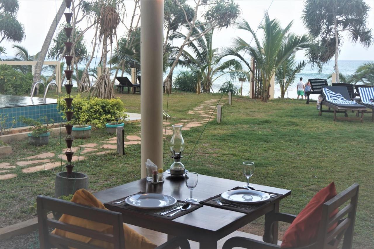 Lanka Beach Boutique Bungalows & Grand Villa Тангале Екстериор снимка