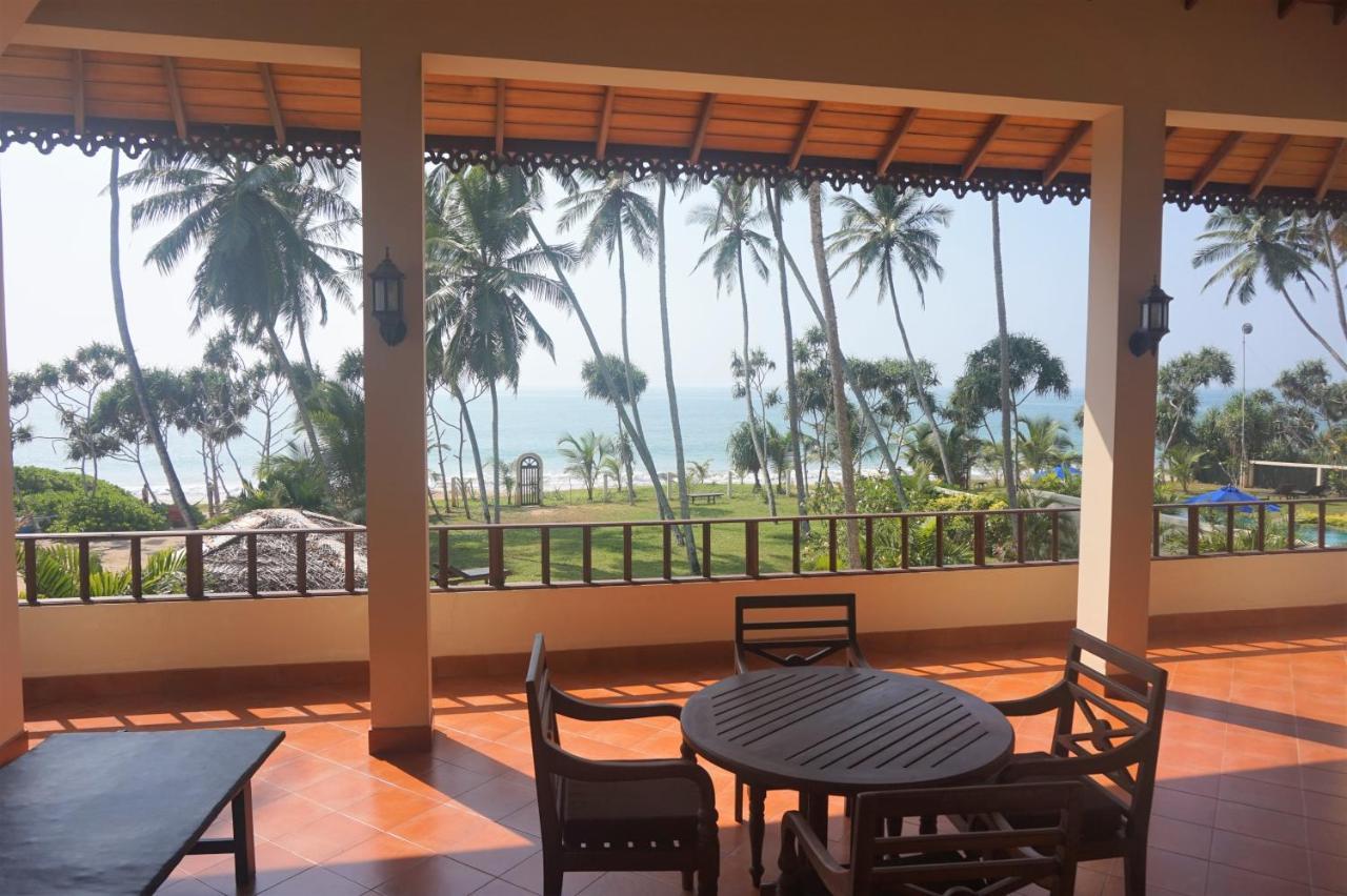 Lanka Beach Boutique Bungalows & Grand Villa Тангале Екстериор снимка