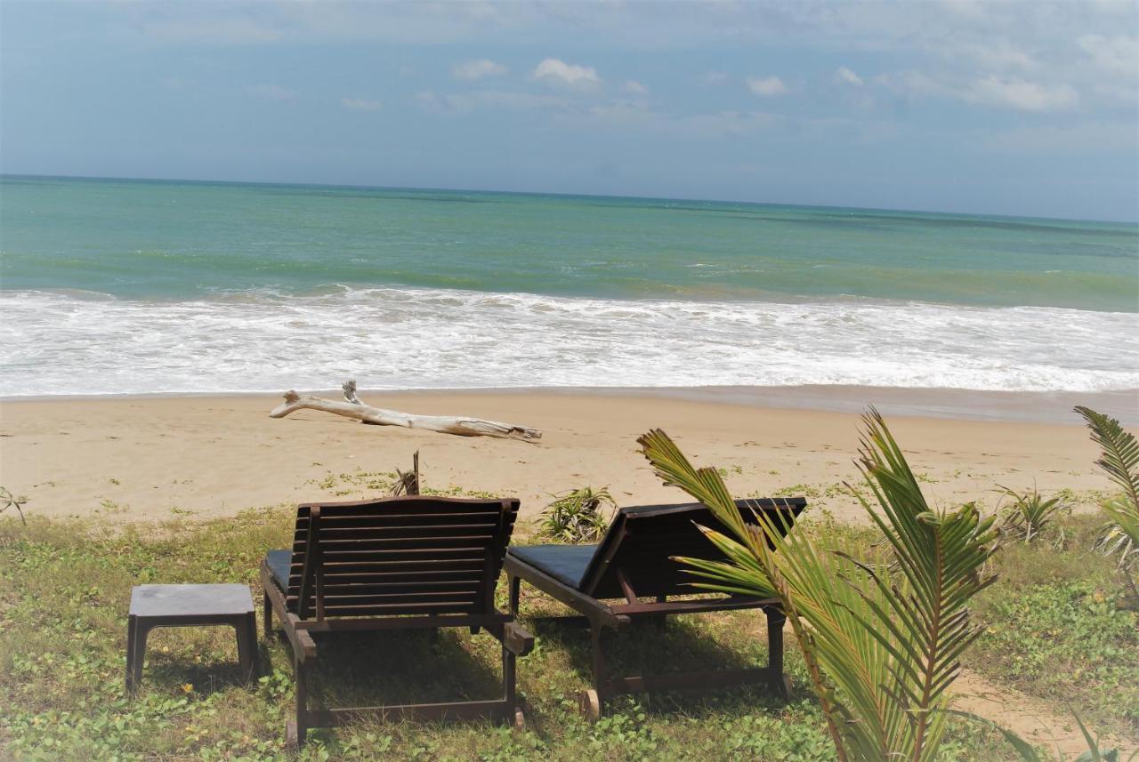 Lanka Beach Boutique Bungalows & Grand Villa Тангале Екстериор снимка